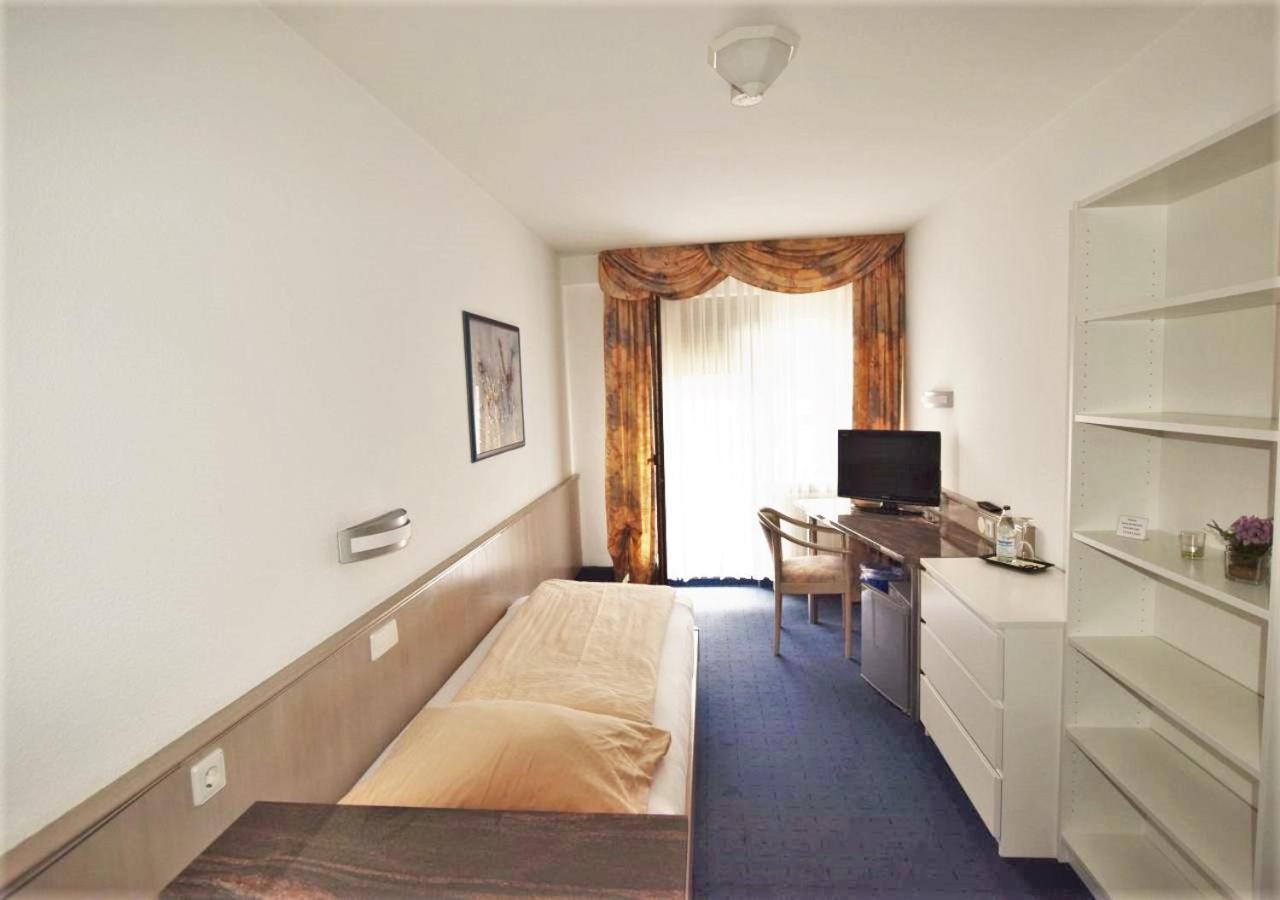 Hotel Alena - Kontaktlos Check-In Filderstadt Exterior photo