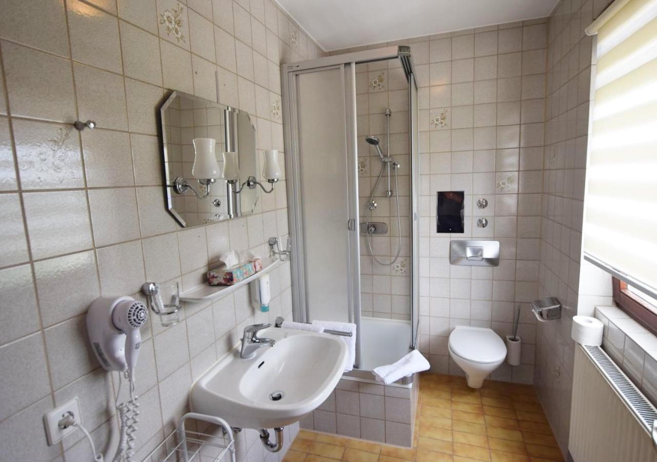 Hotel Alena - Kontaktlos Check-In Filderstadt Exterior photo